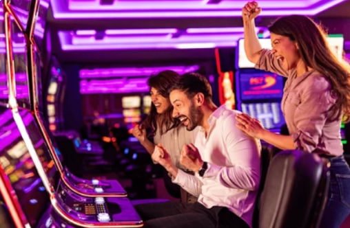 Sportsbook လောင်းကစားနှင့် ငါးပစ်ဂိမ်းများ